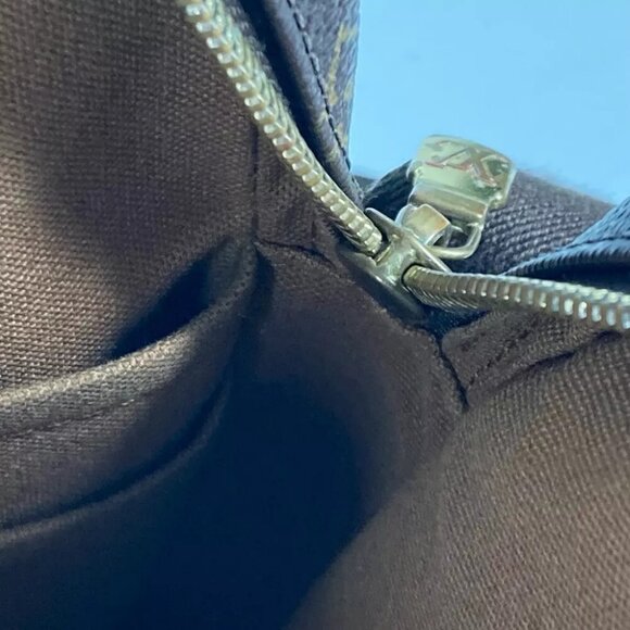 LOUIS VUITTON M97037 Monogram Trotter-Bobourg Crossbody Pochette Shoulder Bag - Picture 5 of 15